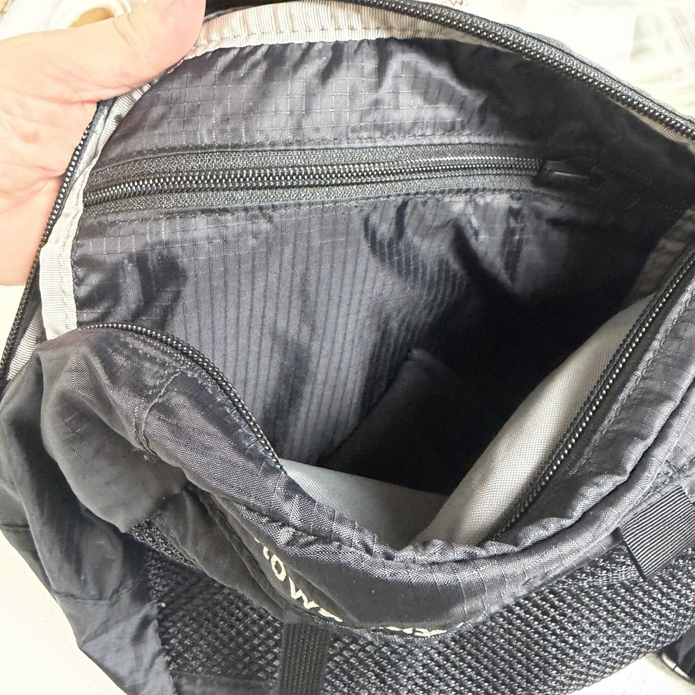 LL Bean Stowaway Sling Crossbody Bag Black Hiking Lightweight Travel Daypack - Picture 10 of 13